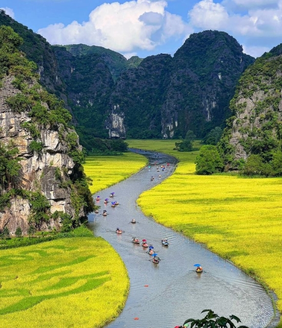 H3. Day Trip To Ninh Binh
